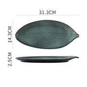Japanese leaf-shaped ceramic plate, view 9 - MRSLM