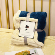 Double-layer flannel sherpa throw blanket, view 4 - MRSLM