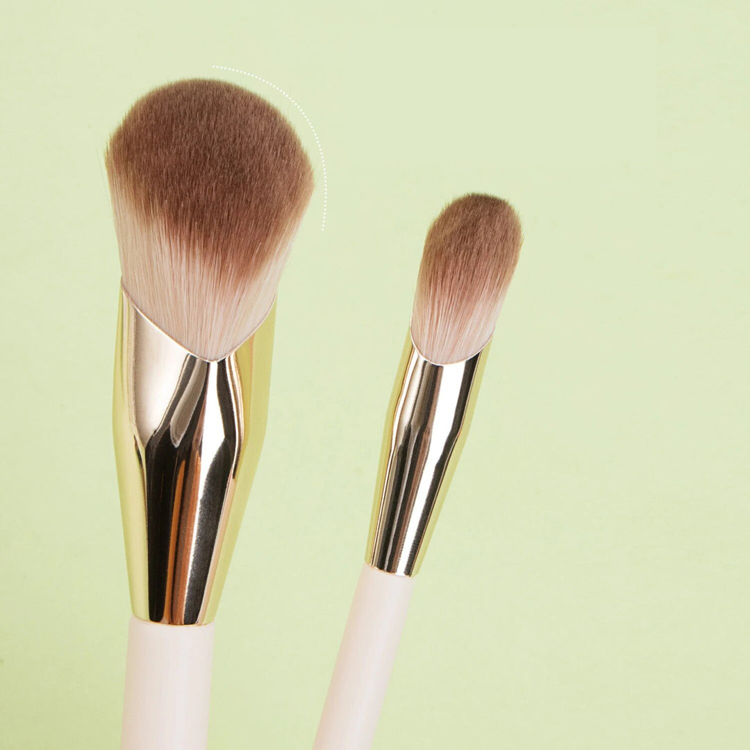 Luxury Oblique Head Makeup Brush for Flawless Foundation and Contour