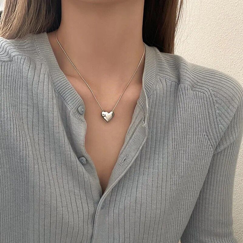 vintage heart pendant necklace, view 7 - MRSLM