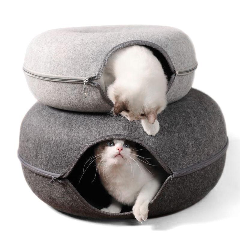 Donut cat bed for 2 cats, view 6 - MRSLM