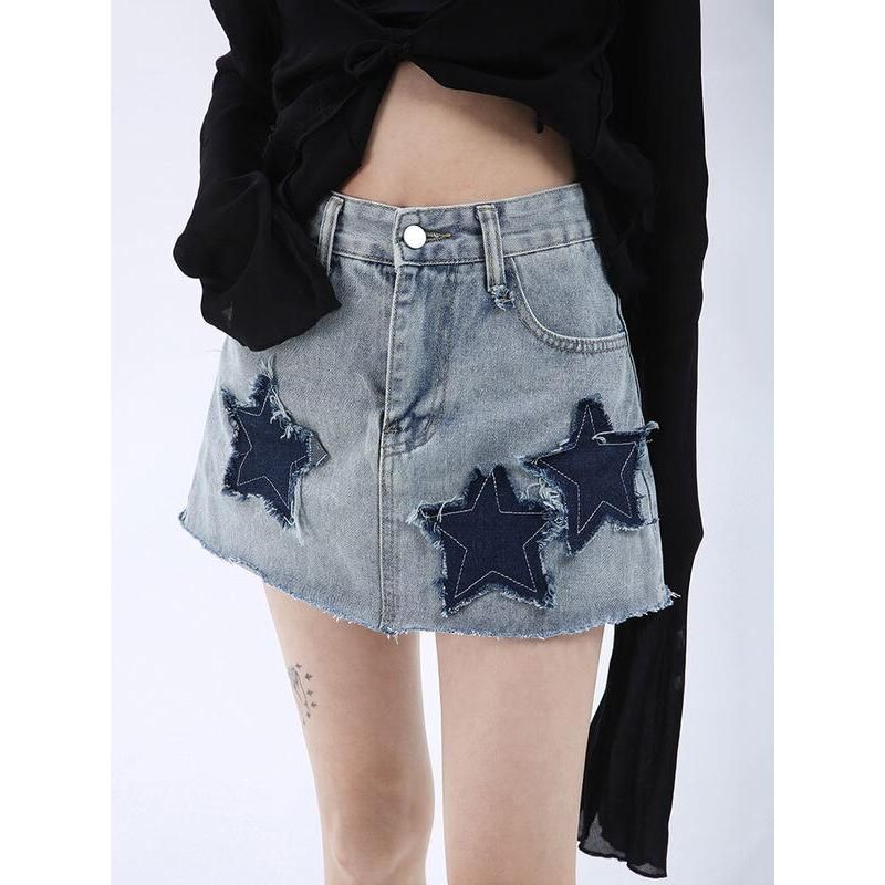 star patched denim mini skirt, view 3 - MRSLM