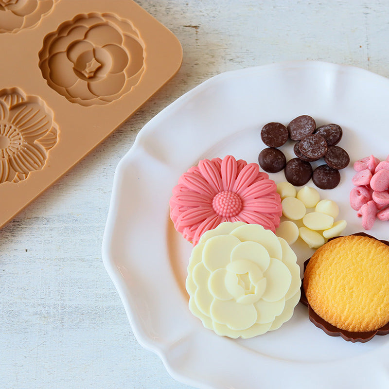 three-flower silicone cookie mold, view 9 - MRSLM