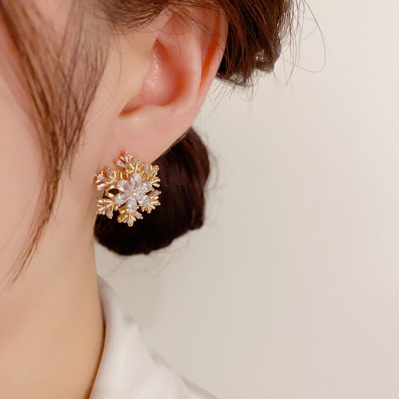 rotatable zircon snowflake ear studs, view 3 - MRSLM