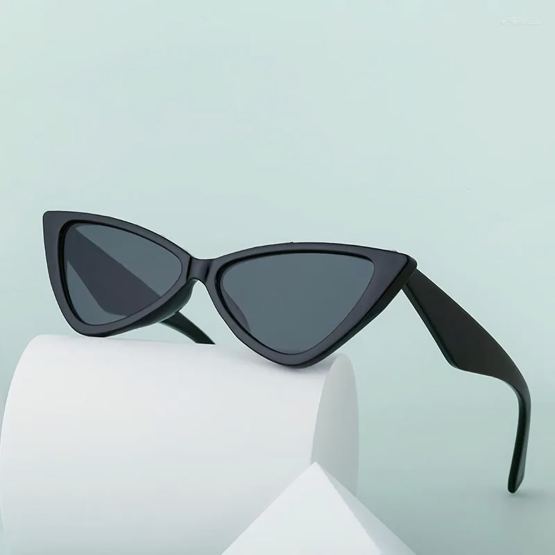 rivet cat eye sunglasses, view 9 - MRSLM