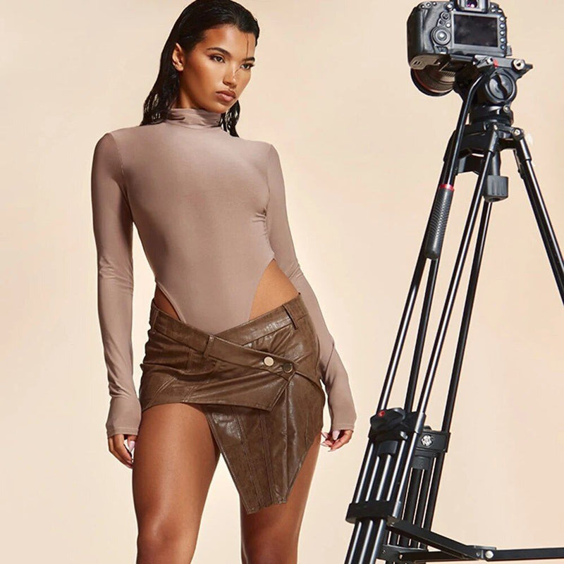 Faux leather pleated mini skirt, view 5 - MRSLM