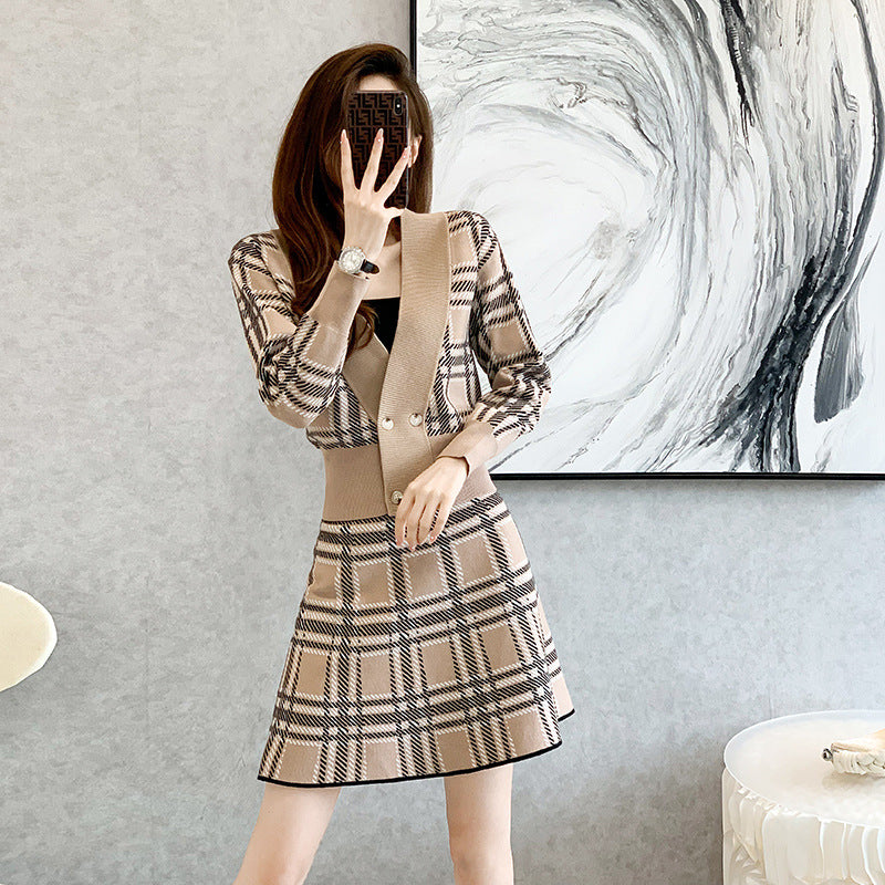 classic plaid knit two-piece skirt set, view 10 - MRSLM