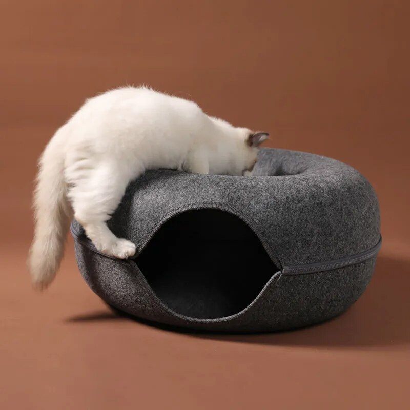 Donut cat bed for 2 cats, view 7 - MRSLM
