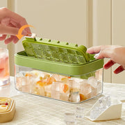 Square ice cube tray with flip-top lid - MRSLM