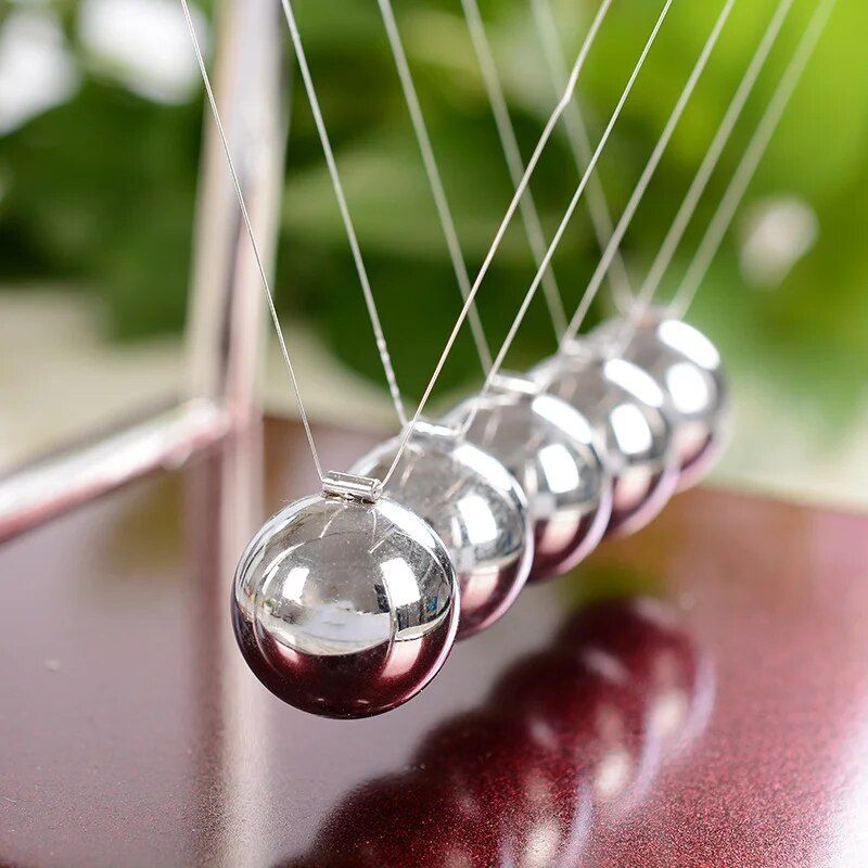Newton's cradle balance balls desk toy, view 6 - MRSLM