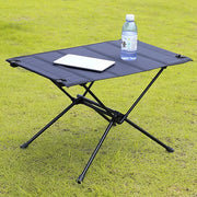 Portable folding camping table, view 3 - MRSLM
