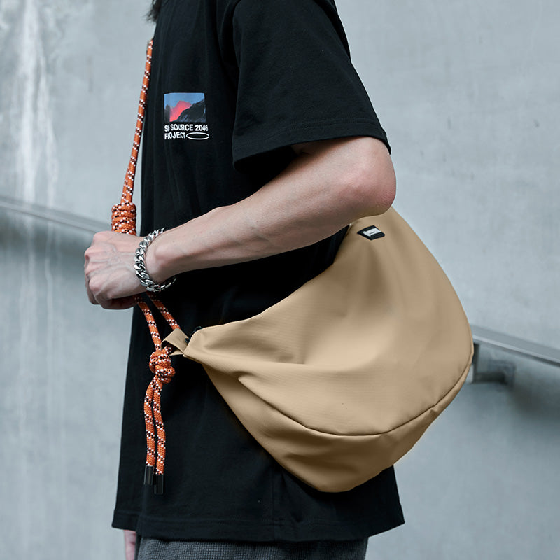 multi functional diagonal bag, view 2 - MRSLM