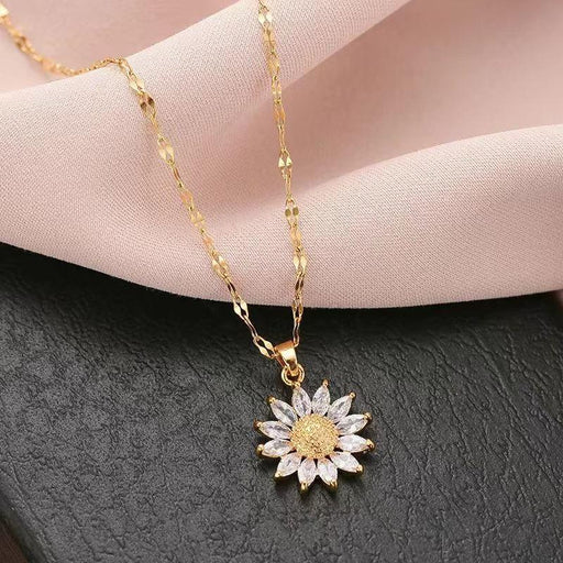 flower pendant necklace - MRSLM