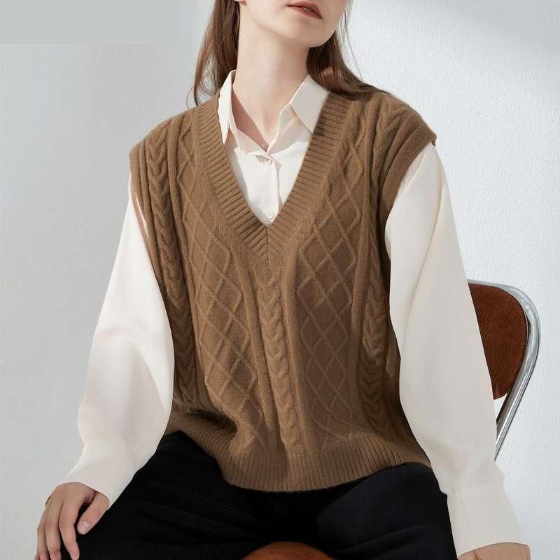 oversized knitted vest, view 12 - MRSLM