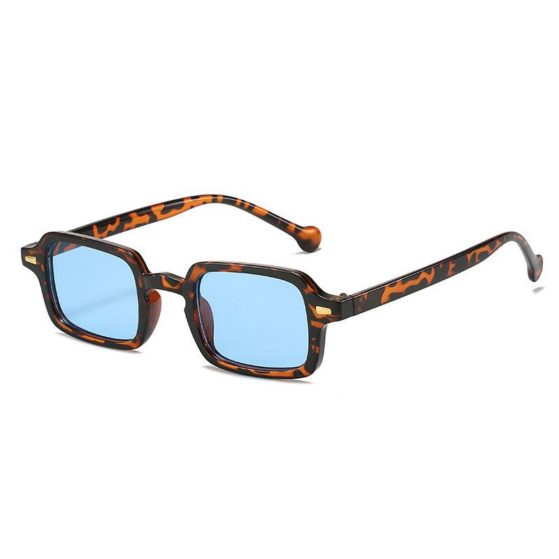 UV400 square gradient sunglasses, view 3 - MRSLM