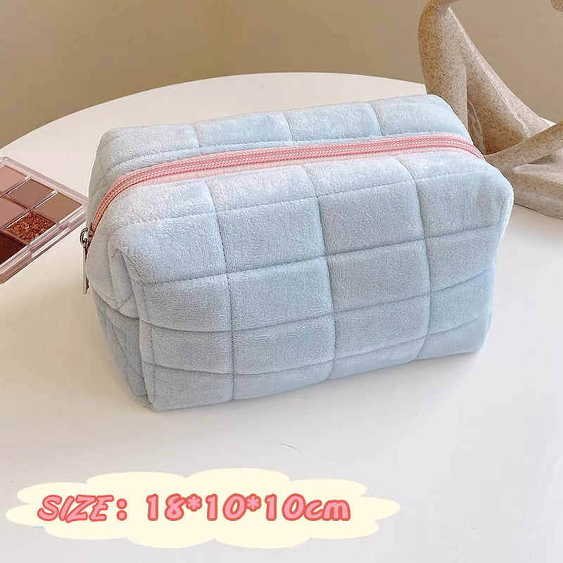 soft fur cosmetic storage bag, view 2 - MRSLM