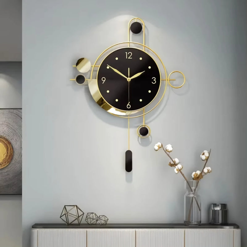 Art Deco gold and black wall clock, view 2 - MRSLM