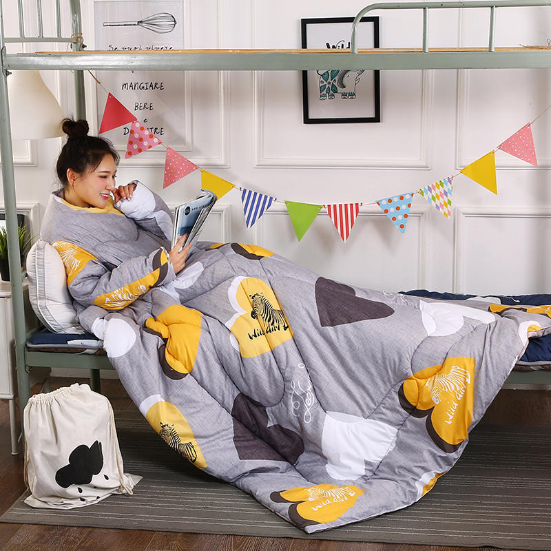 one-piece winter quilt, view 3 - MRSLM