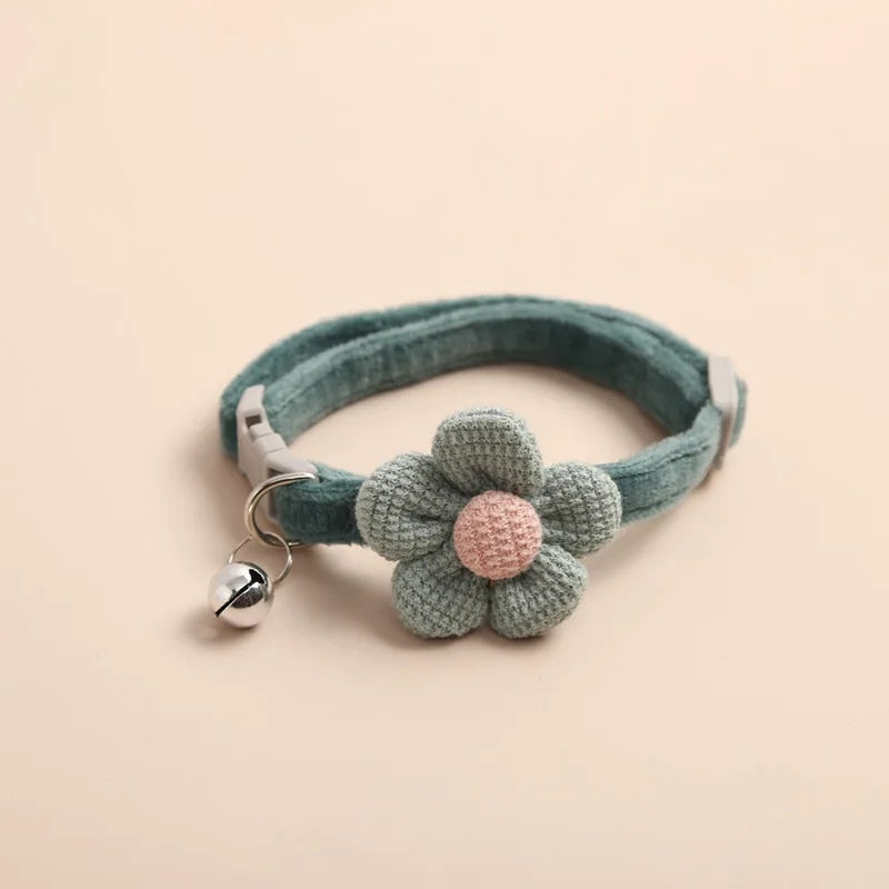 adjustable pet collar with bell, view 2 - MRSLM