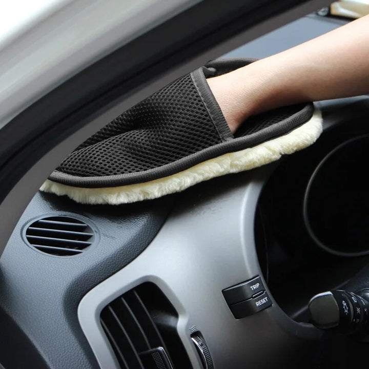 Ultra-Soft Microfiber Car Cleaning Glove