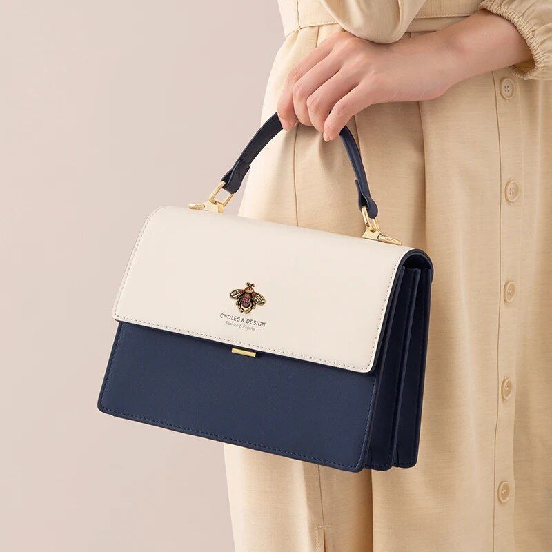 Versatile Bee Shoulder Bag