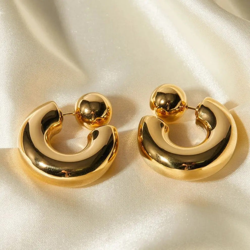 chunky geometric c-shaped earrings, view 6 - MRSLM