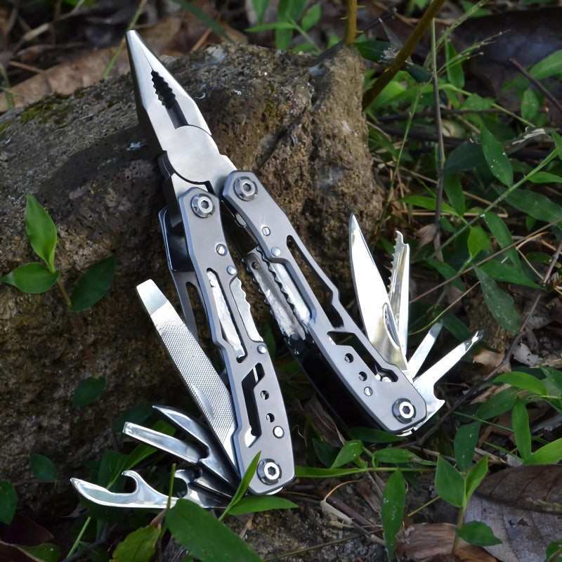 folding multitool knife and pliers, view 4 - MRSLM