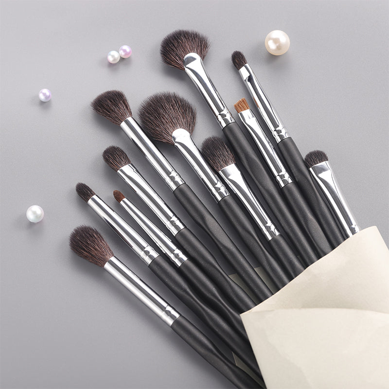 cosmetic makeup brushes set, view 3 - MRSLM