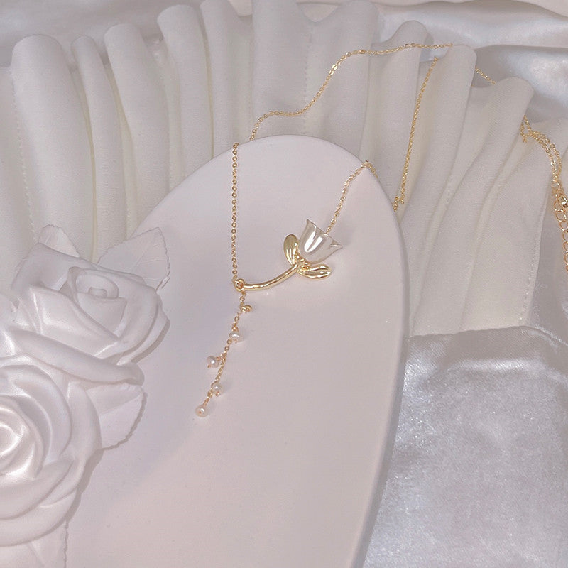 Original Design French Tulip Necklace Femininity