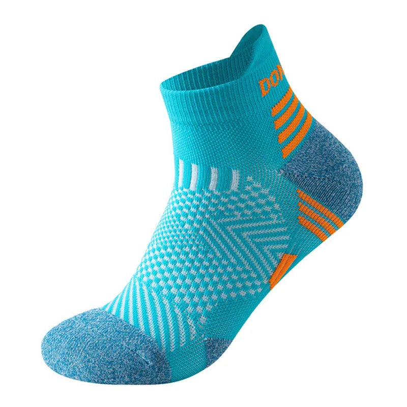 thick cushioned running socks, view 3 - MRSLM