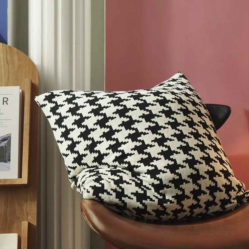 classic houndstooth throw pillow cover, view 7 - MRSLM