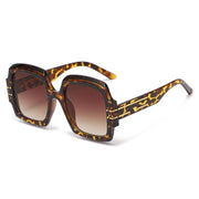Oversized oval sunglasses with gradient lenses, view 3 - MRSLM