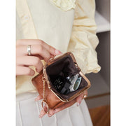 Retro mini lock clip coin purse, view 12 - MRSLM