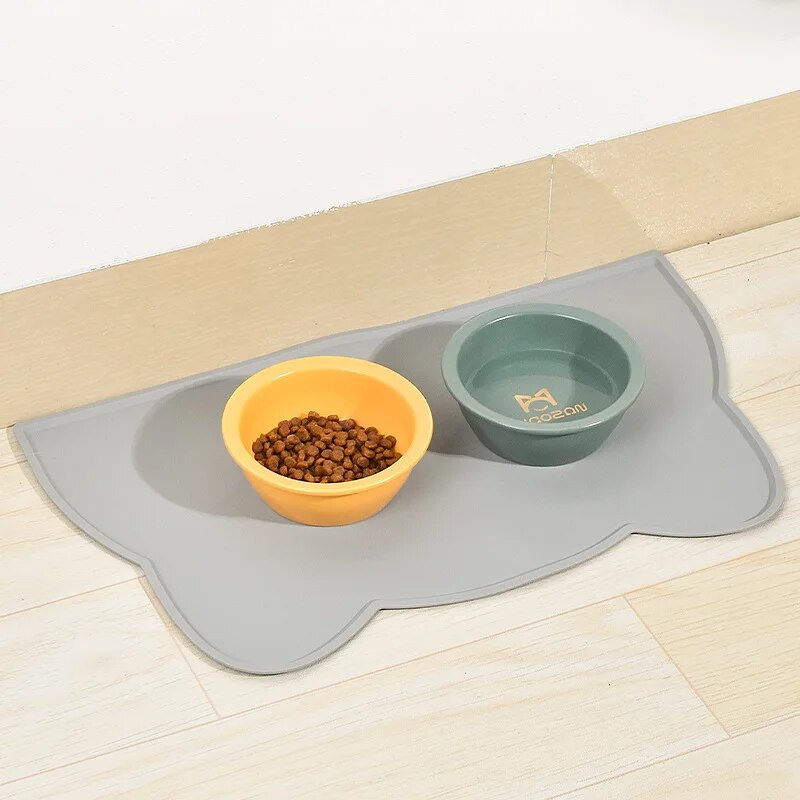 Waterproof non-slip pet feeding mat, view 2 - MRSLM