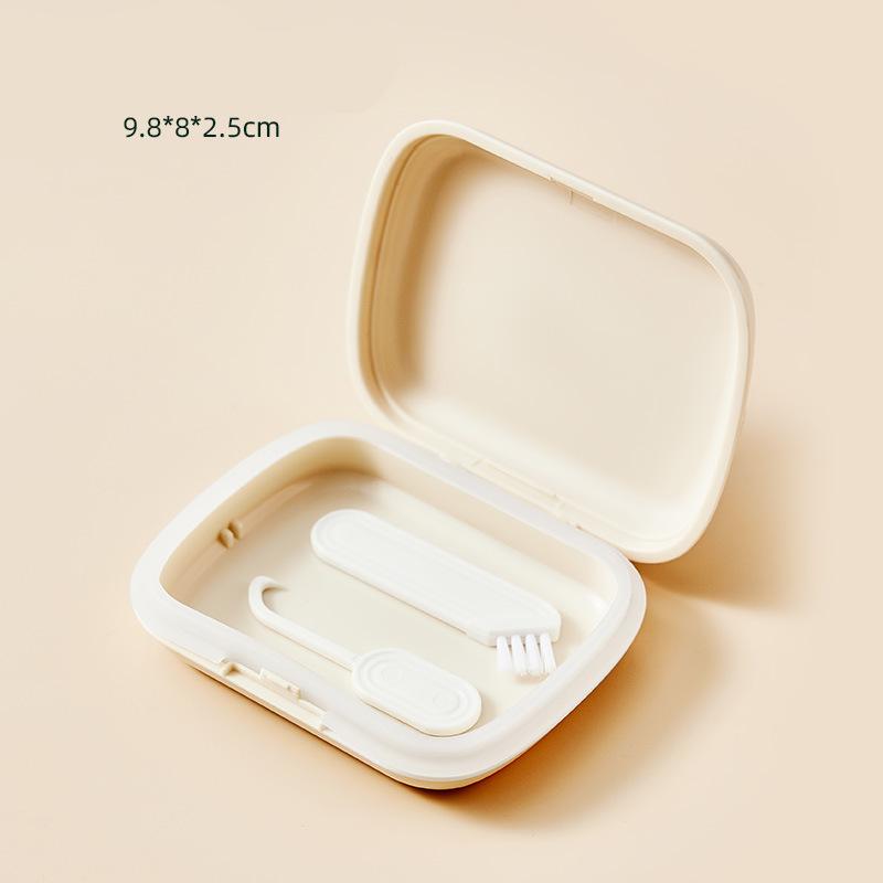 orthodontic retainer storage box, view 2 - MRSLM