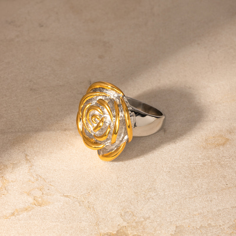 Stainless steel 18K gold plated geometric flower ring, view 6 - MRSLM