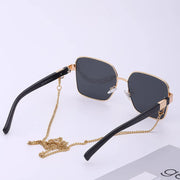 Oversized square sunglasses with chain, view 10 - MRSLM