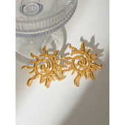 sun-shaped stud earrings, view 3 - MRSLM