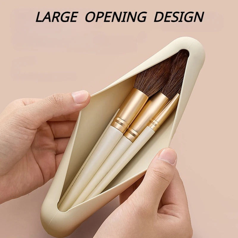 portable silicone makeup brush holder, view 7 - MRSLM