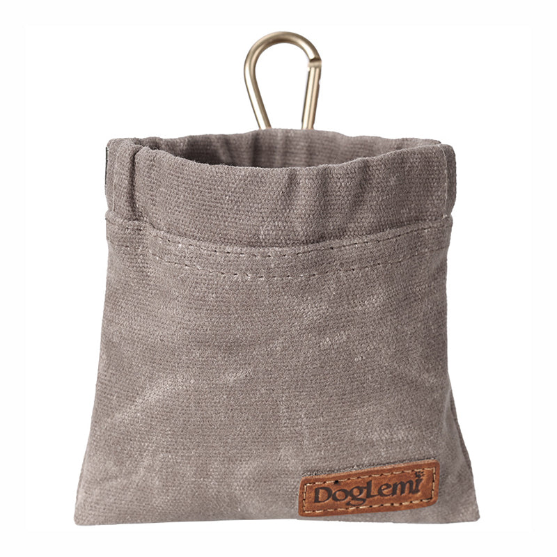 Portable dog training snack bag, view 4 - MRSLM