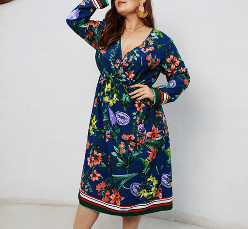 Printed long-sleeved V-neck dress, view 3 - MRSLM