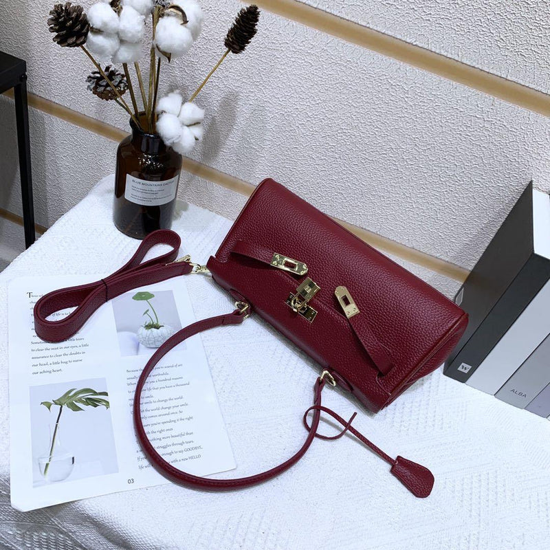 First layer cowhide messenger bag, view 7 - MRSLM