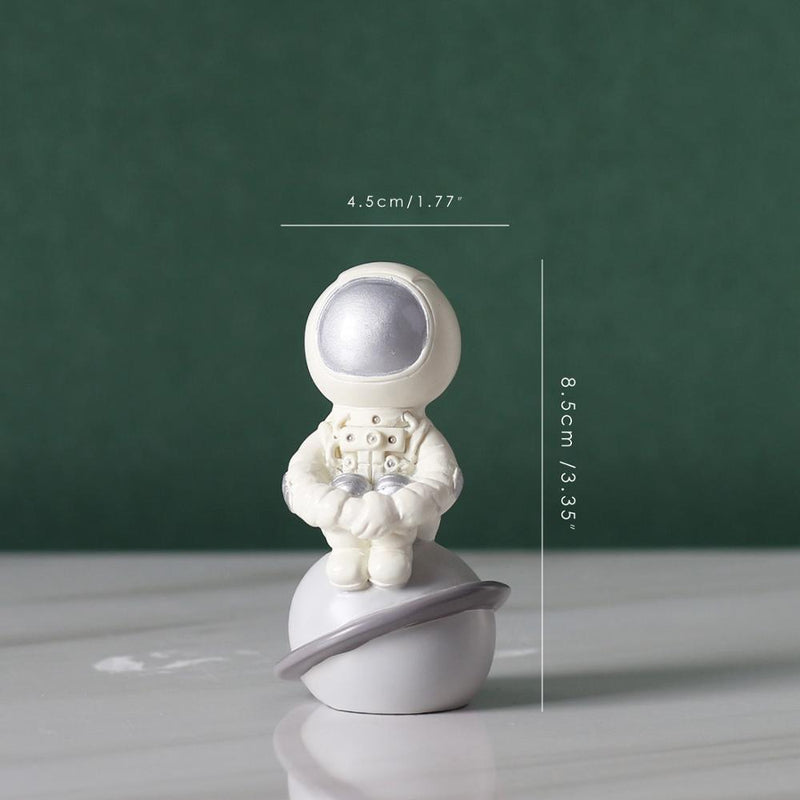 Astronaut resin ornament, view 3 - MRSLM