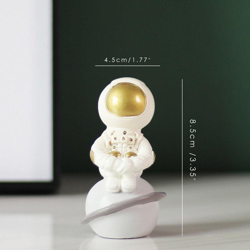 Astronaut resin ornament, view 2 - MRSLM