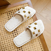 soft bottom flat rivet beach slippers - MRSLM