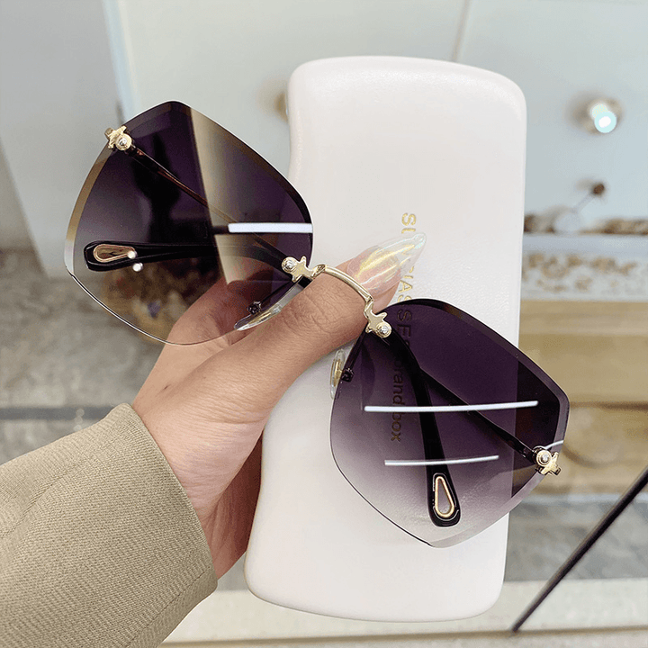 Frameless UV Protection Square Sunglasses - MRSLM