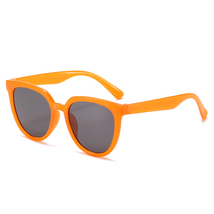 New Milk Tea Color Retro Cat Eye Sunglasses for Ladies - MRSLM