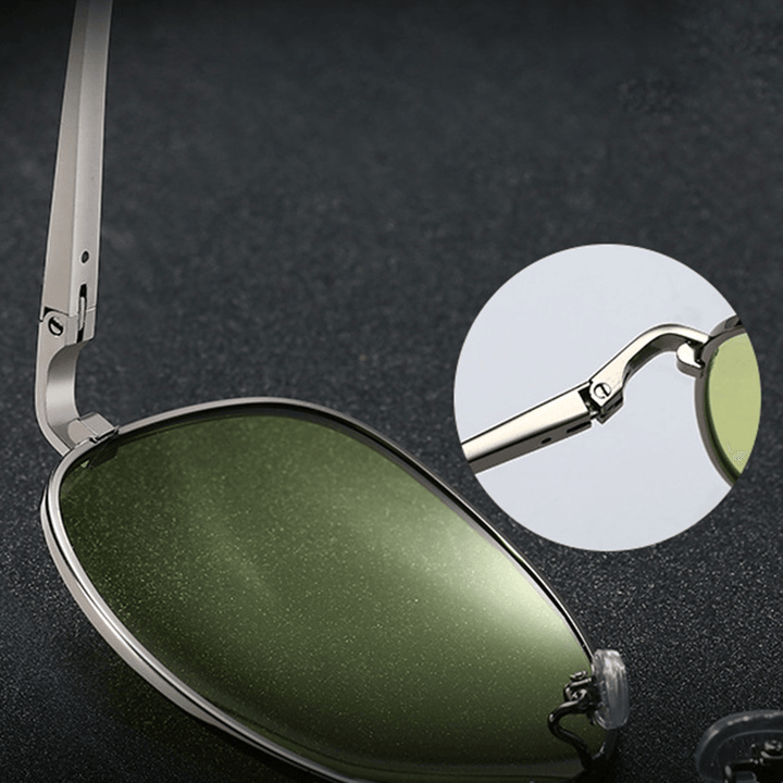 Color-Changing Anti-Uv Sunglasses Retro Metal Polarized Driving Night Vision Goggles - MRSLM