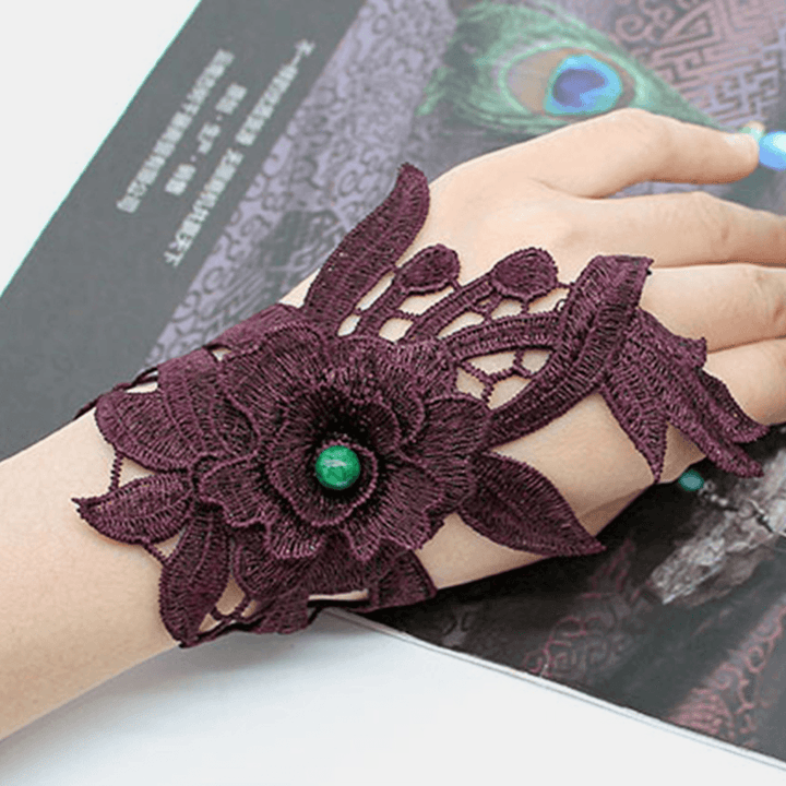 Women Floral Wristband Decorated with Ethnic Embroidered Gloves Wristband - MRSLM
