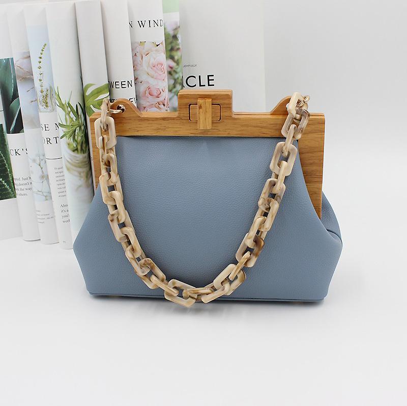 Wooden clip messenger bag, view 3 - MRSLM